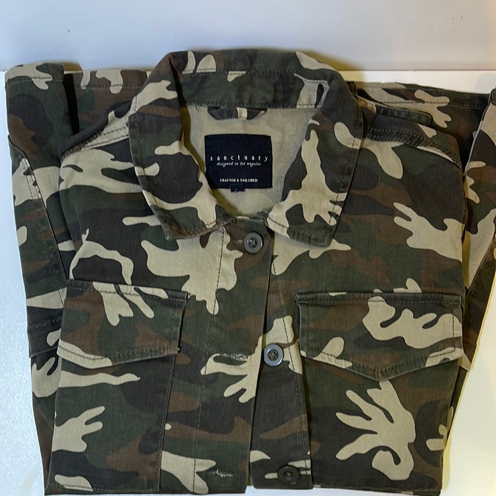 Sanctuary camo shirt jacket